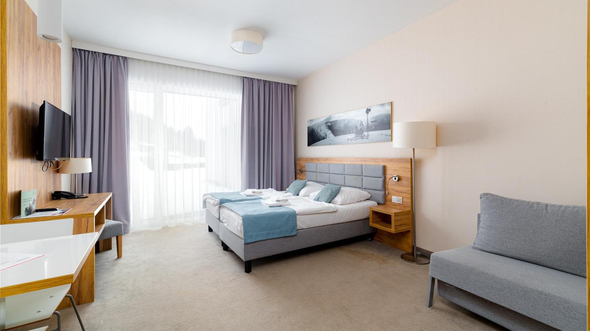 Panorama - Czarna Gora Resort By Sun & Snow Z Basenem I Sniadaniem Sienna  Luaran gambar