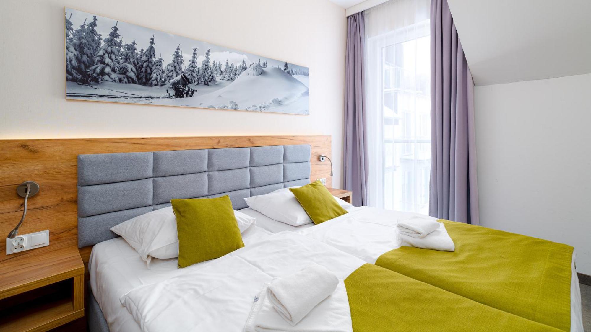Panorama - Czarna Gora Resort By Sun & Snow Z Basenem I Sniadaniem Sienna  Luaran gambar