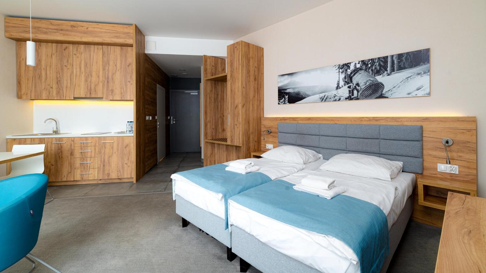 Panorama - Czarna Gora Resort By Sun & Snow Z Basenem I Sniadaniem Sienna  Luaran gambar