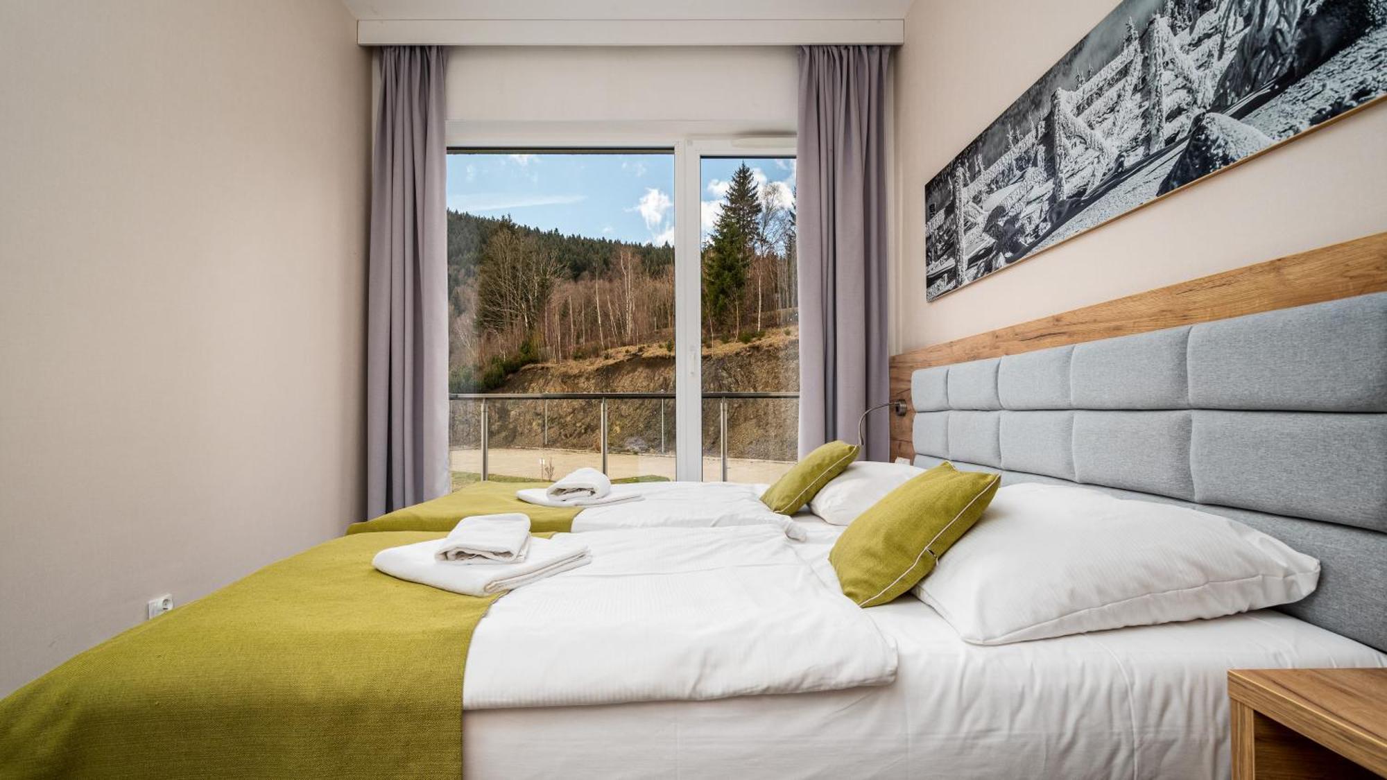 Panorama - Czarna Gora Resort By Sun & Snow Z Basenem I Sniadaniem Sienna  Luaran gambar